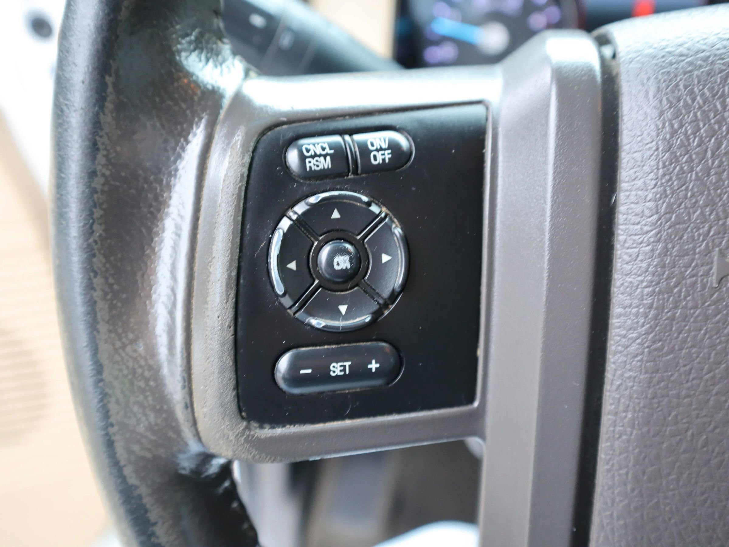 Used 2014 Ford F250 Lariat w/ Lariat Interior Package image 20