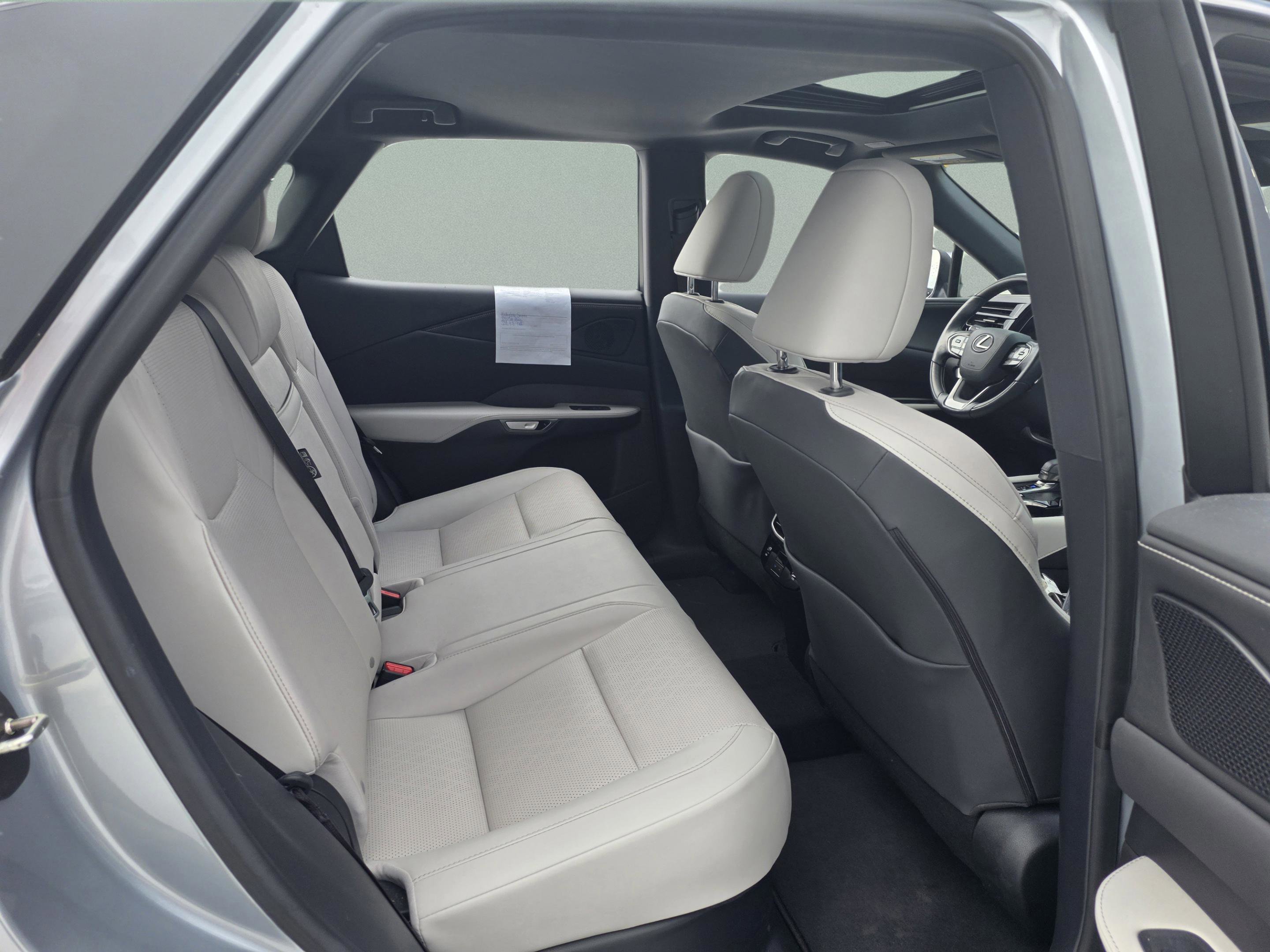 Certified 2023 Lexus RX 350 Premium Plus w/ Cold Area Package FWD image 22