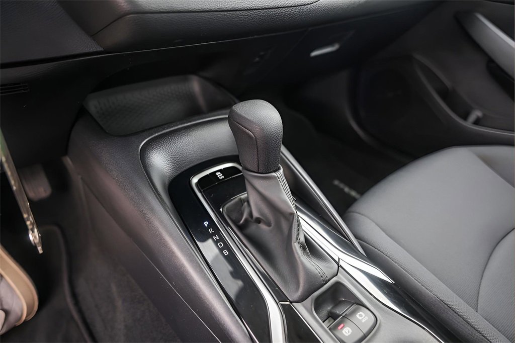 Used 2022 Toyota Corolla LE image 23