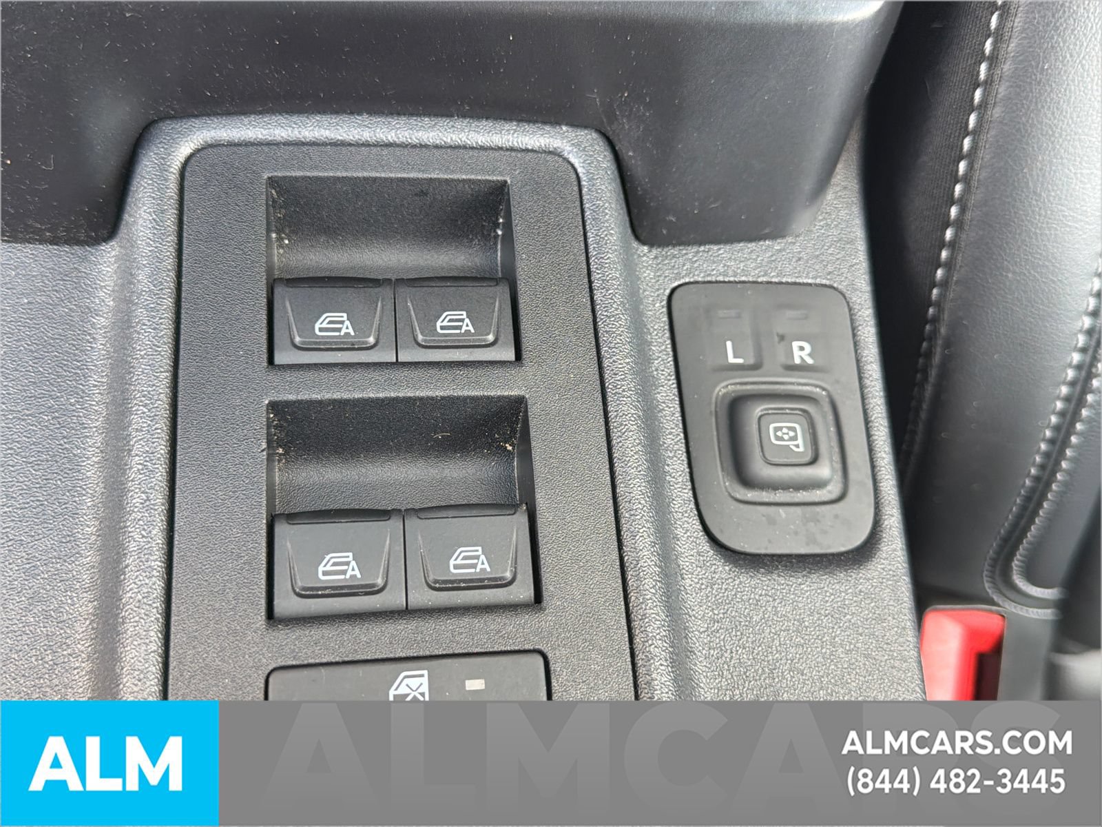 Used 2025 Ford Bronco Outer Banks w/ Sasquatch Package AWD/4WD image 36