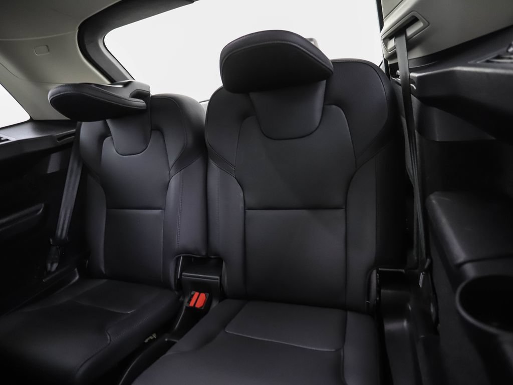 Used 2023 Volvo XC90 B5 Plus AWD/4WD image 24