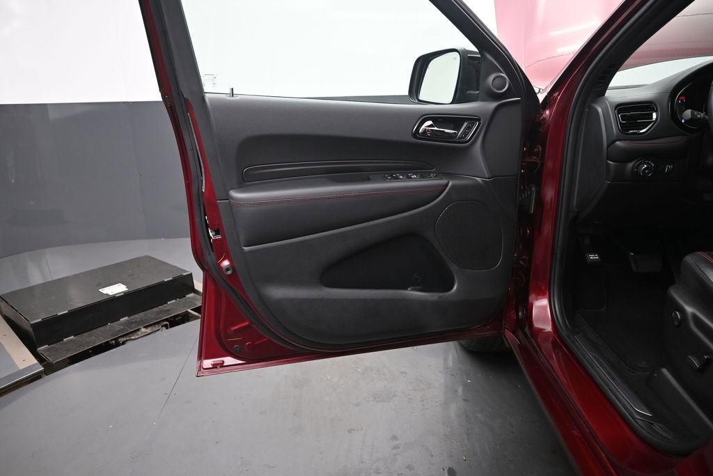 Used 2023 Dodge Durango R/T RWD image 12