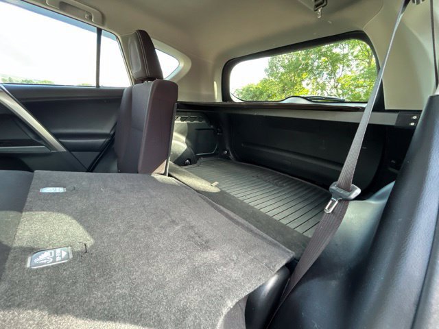 Used 2018 Toyota RAV4 XLE w/ Convenience Package AWD/4WD image 33