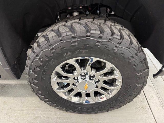 New 2026 Chevrolet Silverado 2500 LTZ w/ LTZ Convenience Package image 4