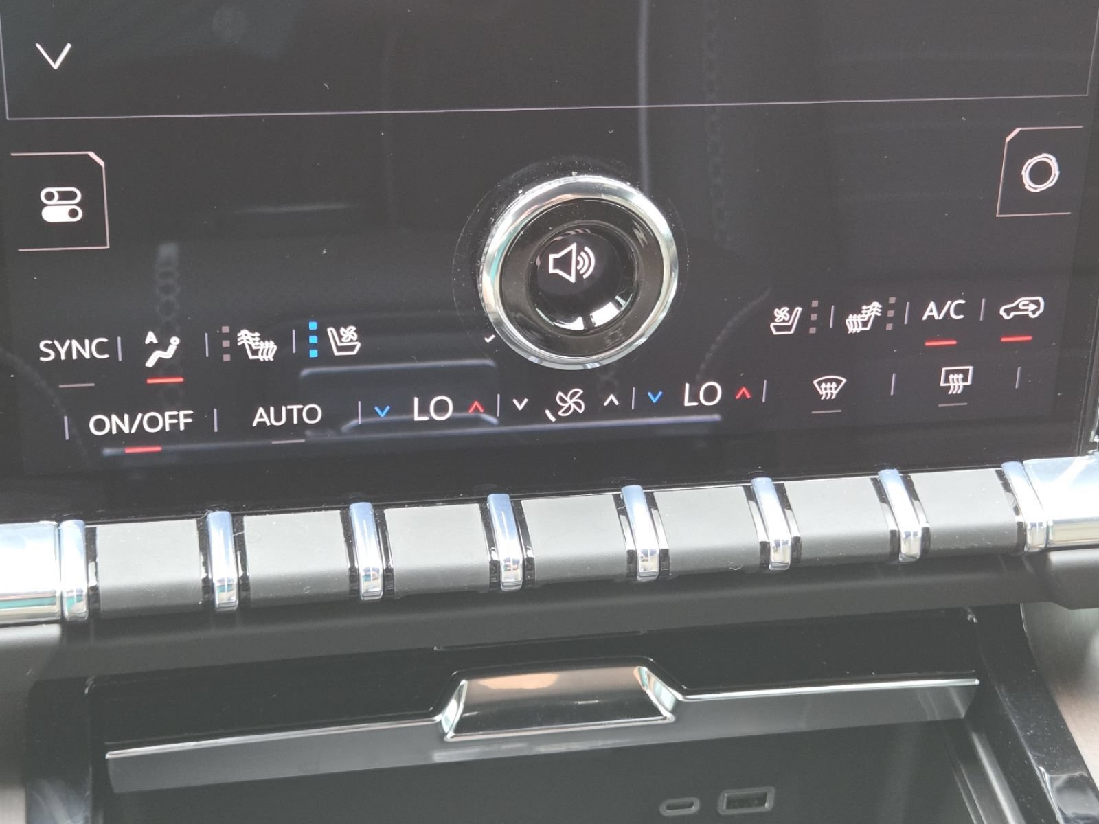 New 2026 GMC Yukon Denali Ultimate AWD/4WD image 37