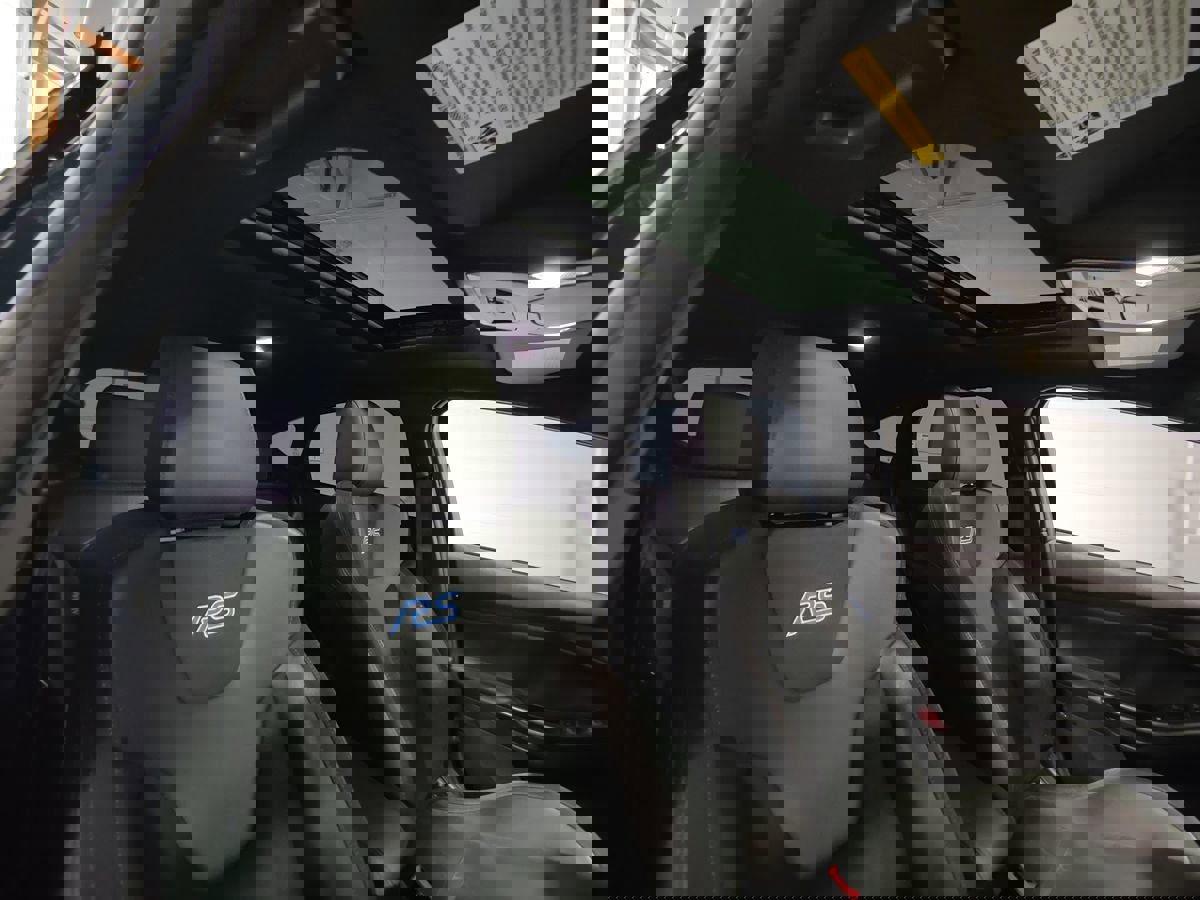 Used 2017 Ford Focus RS image 13