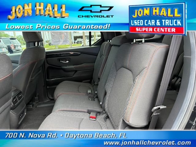 Used 2025 Honda Pilot Sport image 21