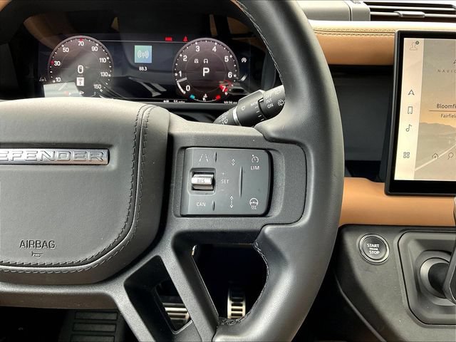 Used 2025 Land Rover Defender 110 X AWD/4WD image 14