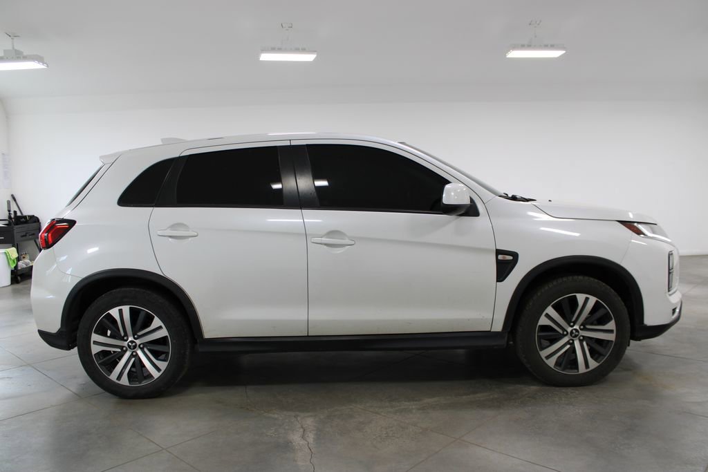 Used 2021 Mitsubishi Outlander Sport ES image 11