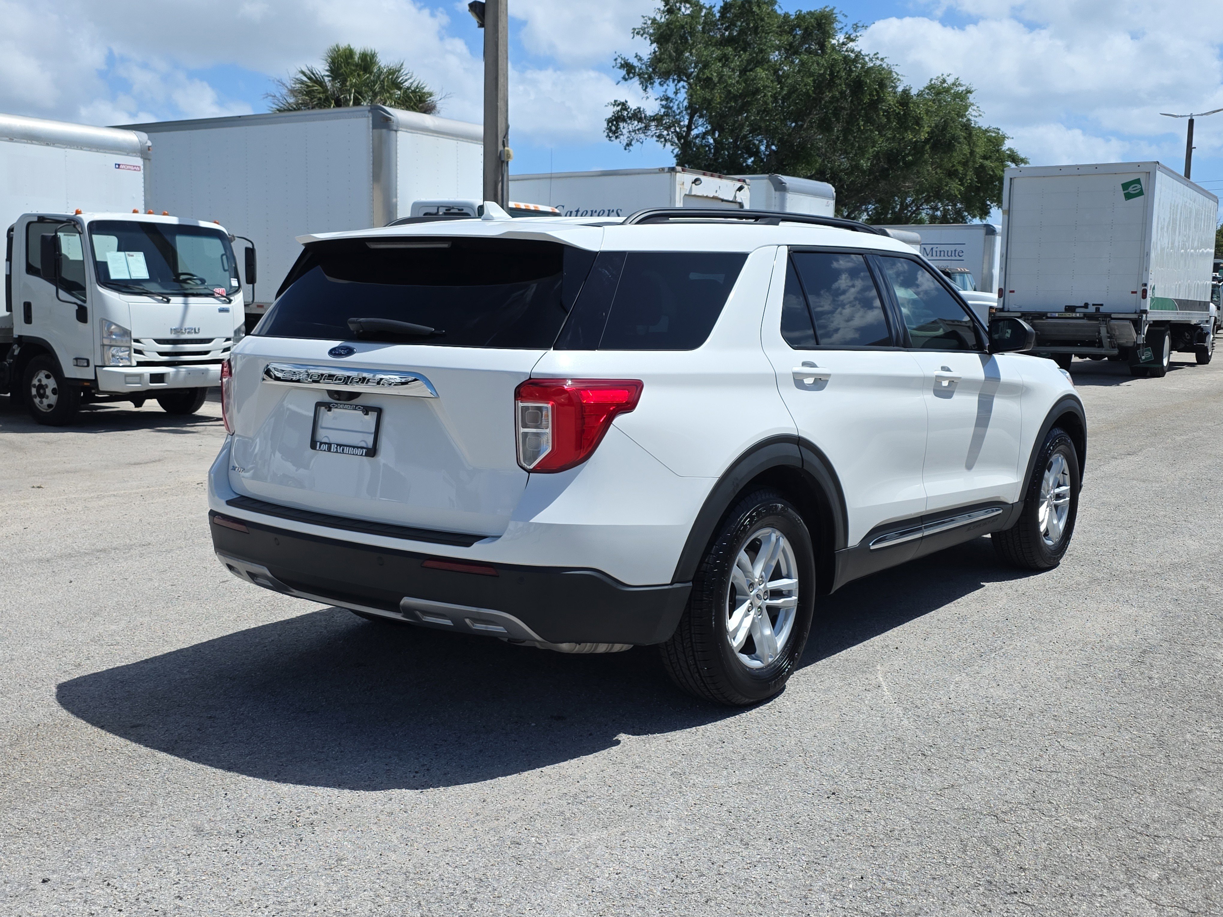 Used 2022 Ford Explorer XLT w/ Equipment Group 202A RWD image 7