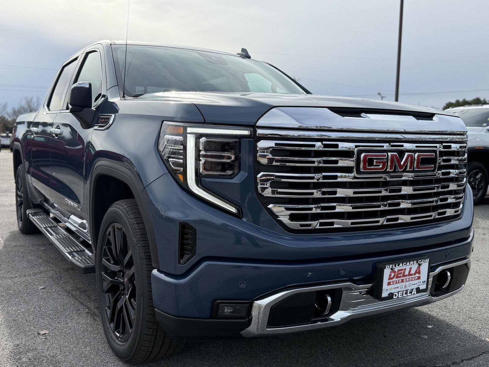New 2026 GMC Sierra 1500 Denali w/ Technology Package image 3