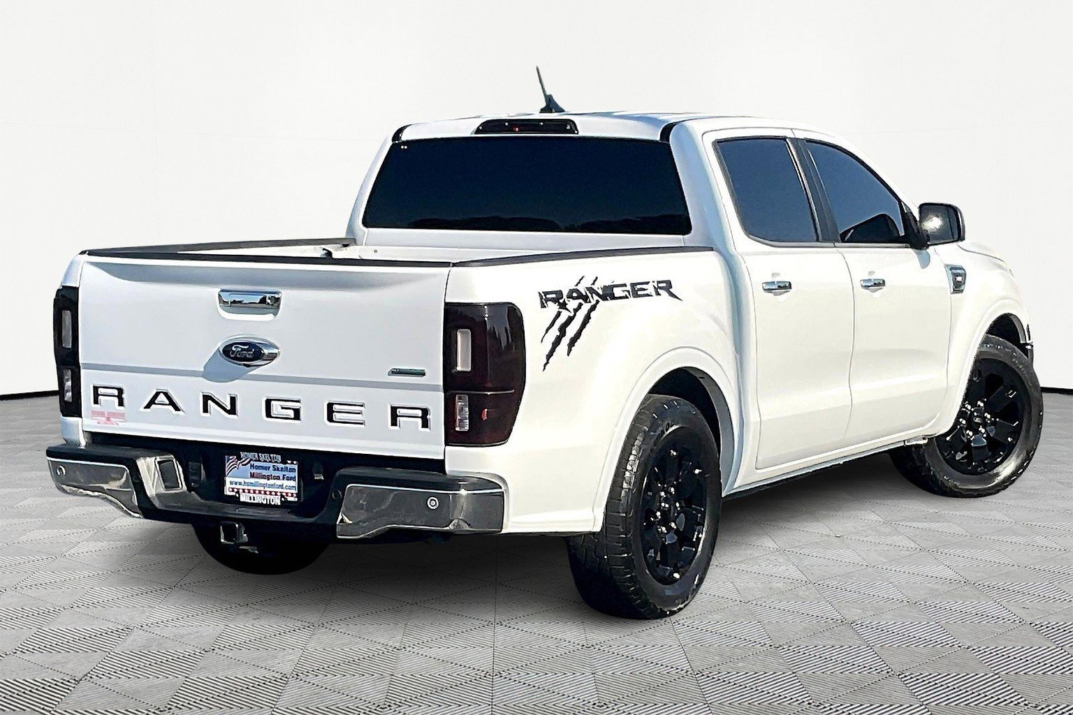 Used 2019 Ford Ranger XLT w/ Equipment Group 301A Mid image 12