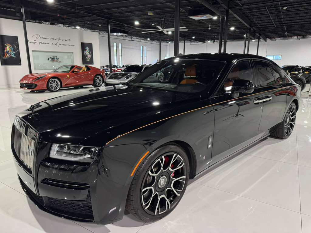 Used 2022 Rolls-Royce Ghost Black Badge image 3