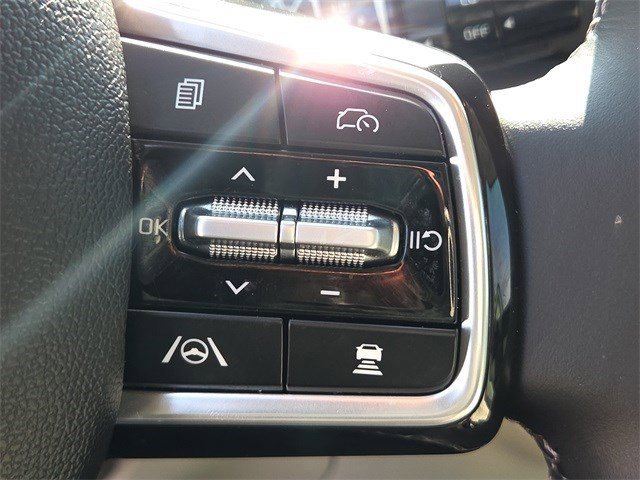 Used 2025 Kia Sorento EX image 27