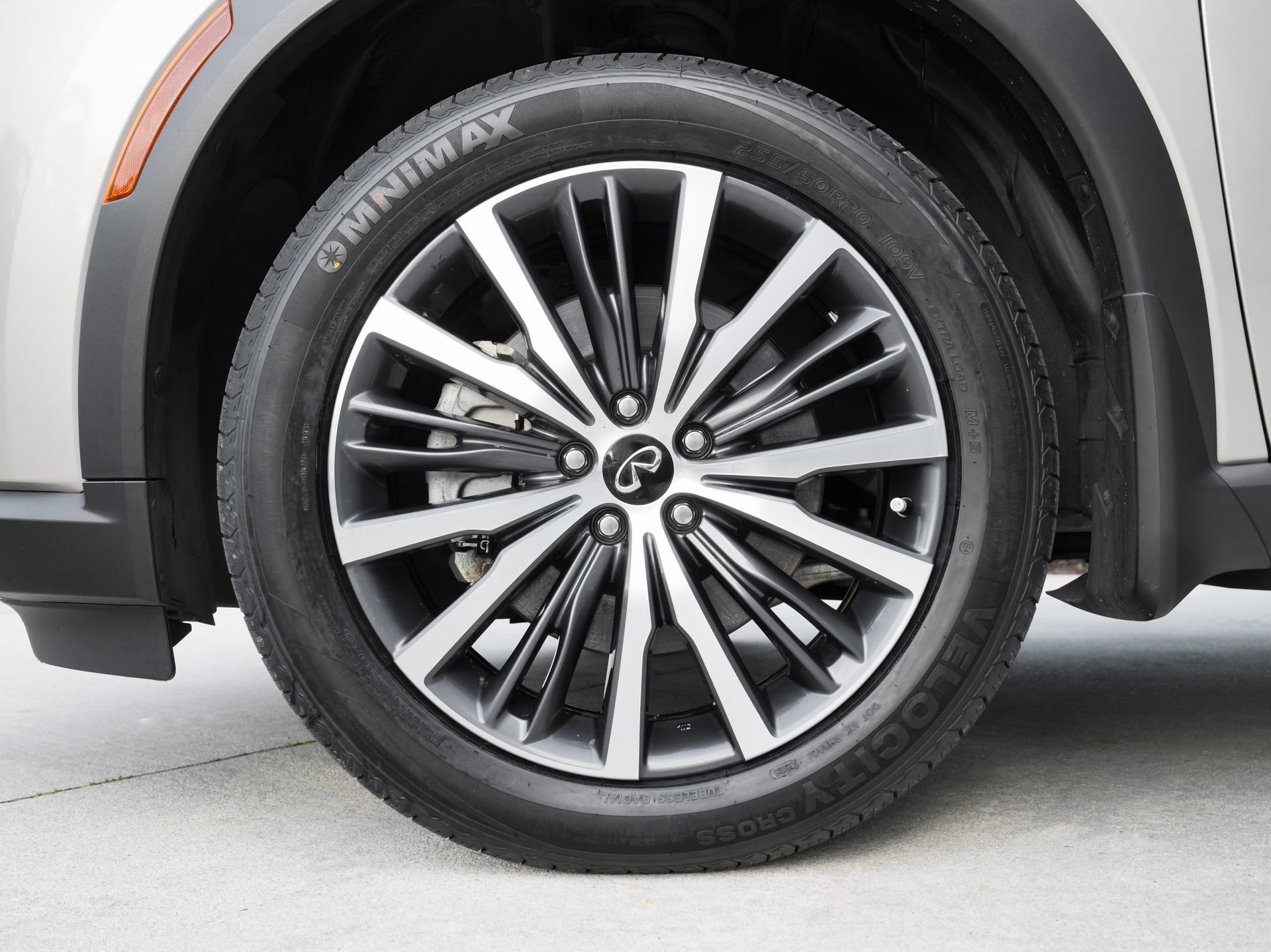 Certified 2023 INFINITI QX60 Sensory w/ Vision Package FWD image 29