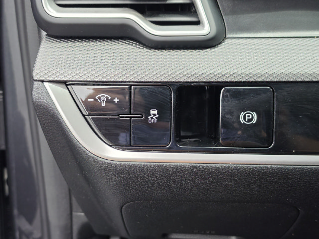 Used 2023 Kia Sportage LX FWD image 34