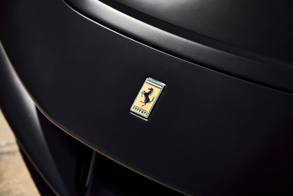 Used 2024 Ferrari SF90 Spider AWD/4WD image 8