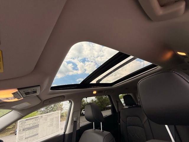 New 2026 Nissan Pathfinder Platinum w/ Cargo Package AWD/4WD image 14