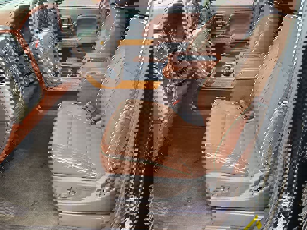 Used 2016 Chevrolet Silverado 1500 High Country image 17