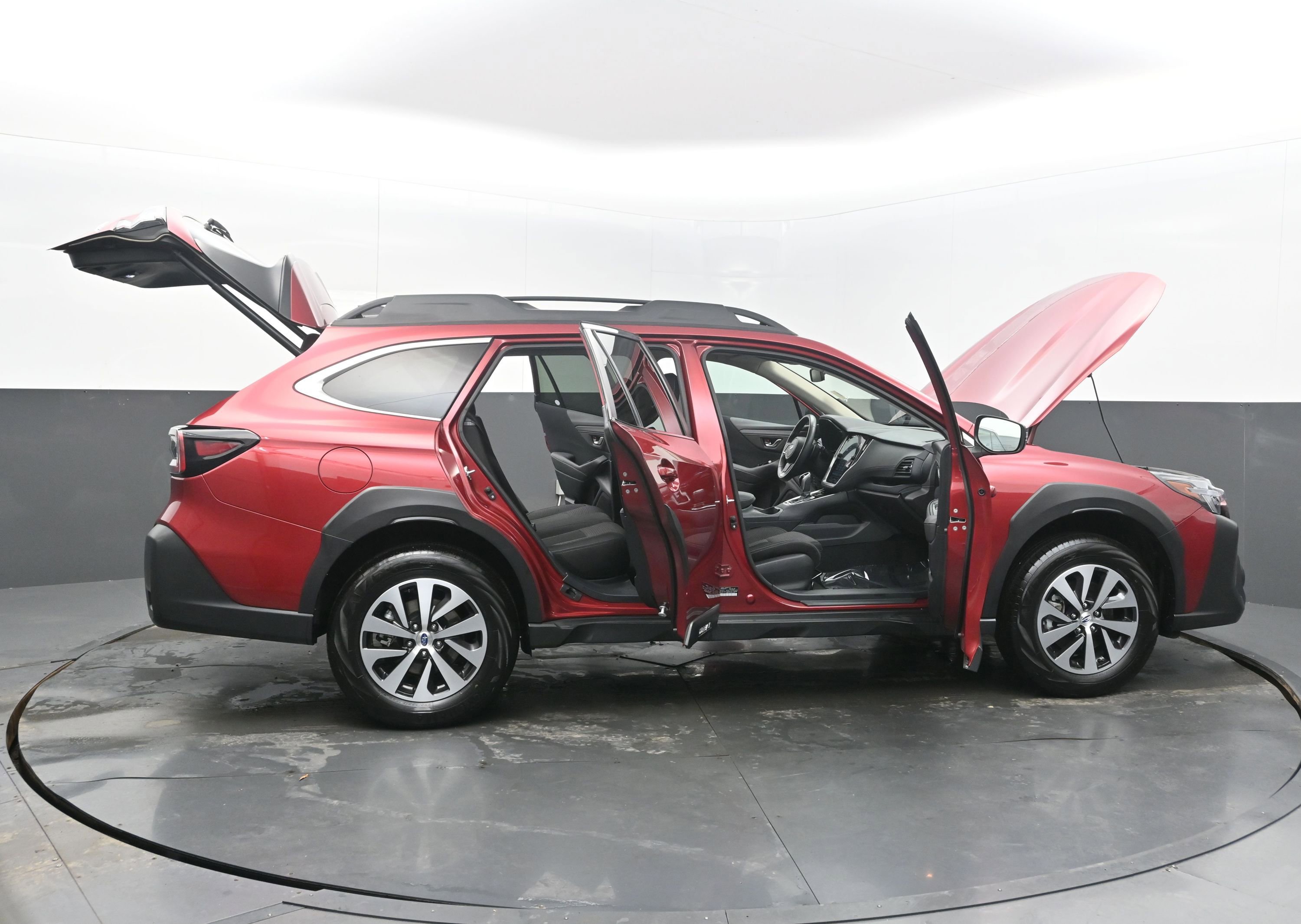 Used 2025 Subaru Outback Premium image 47