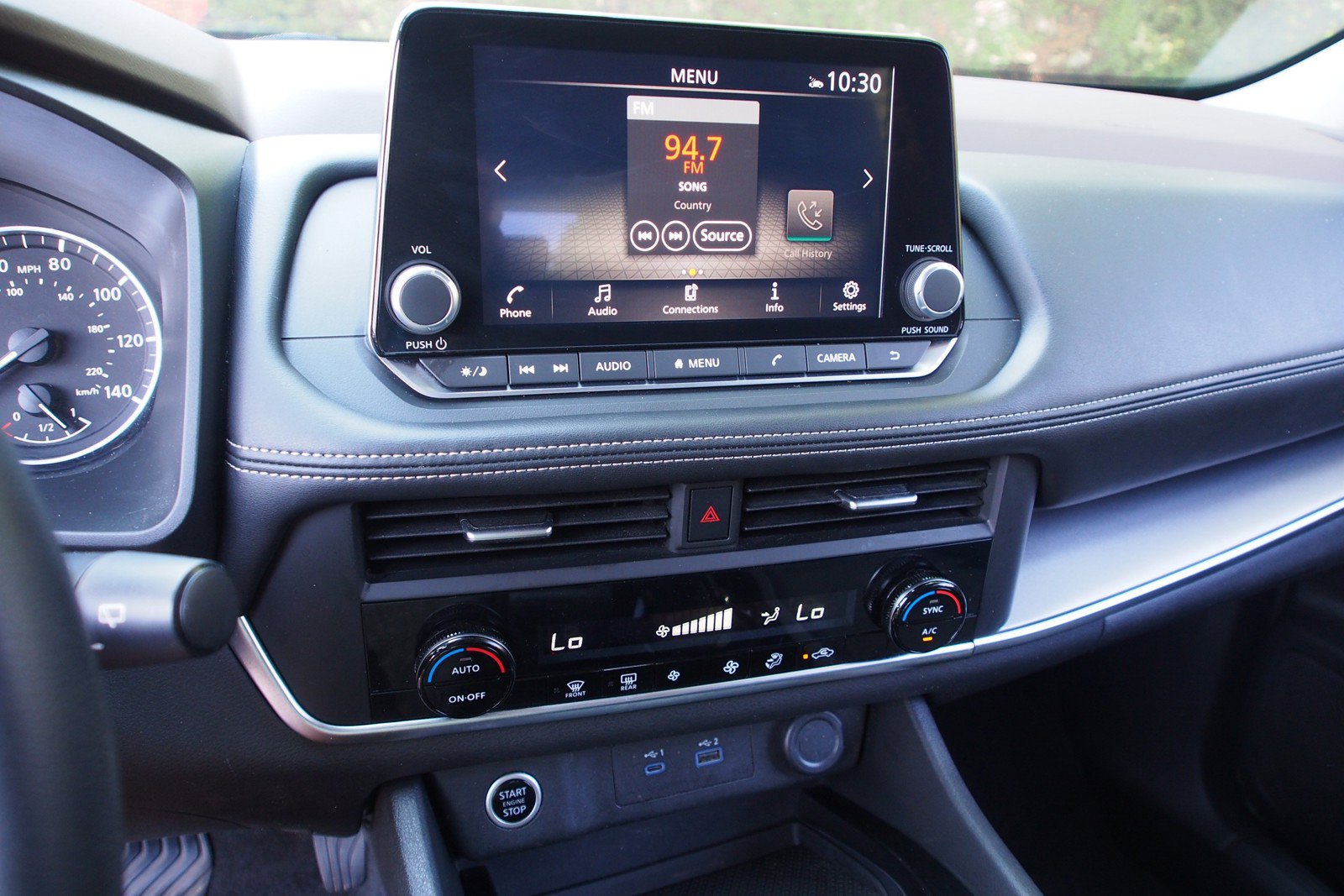 Used 2023 Nissan Rogue SV FWD image 24
