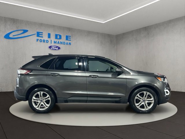 Used 2017 Ford Edge Titanium w/ Technology Package AWD/4WD image 24