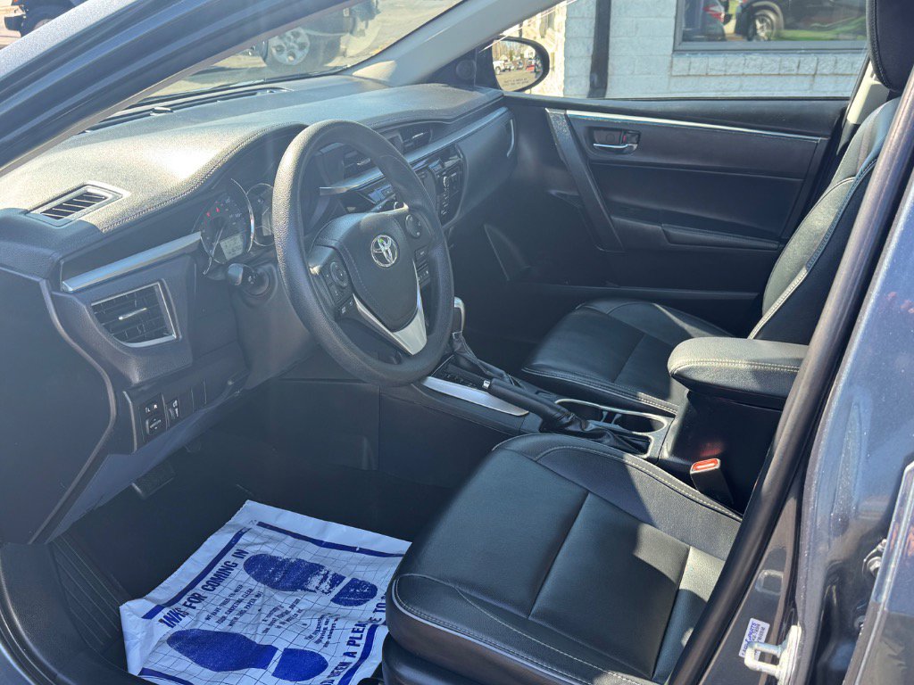 Used 2016 Toyota Corolla LE Premium FWD image 12