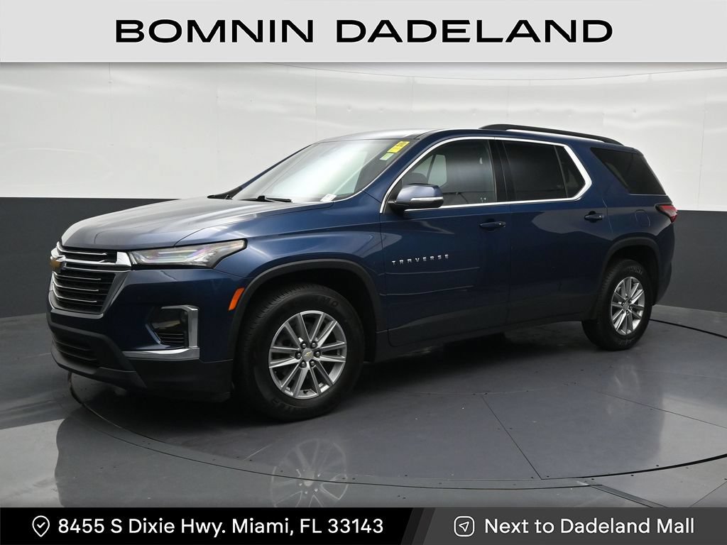 Used 2023 Chevrolet Traverse LT