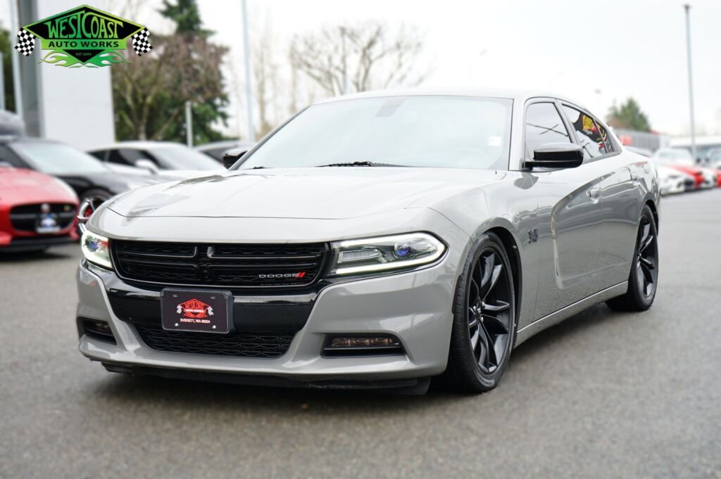 Used 2018 Dodge Charger R/T w/ Blacktop Package