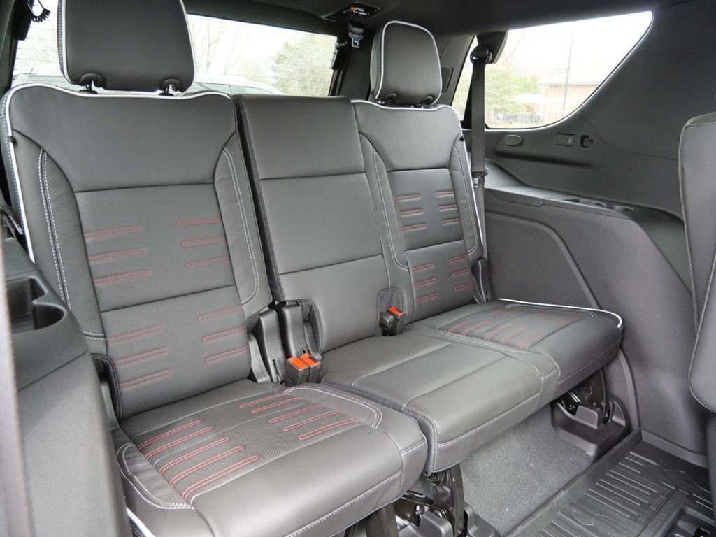 New 2026 GMC Yukon AT4 Ultimate AWD/4WD image 34