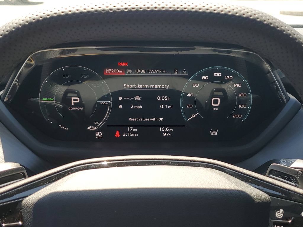 New 2026 Audi RS e-tron GT performance AWD/4WD image 12