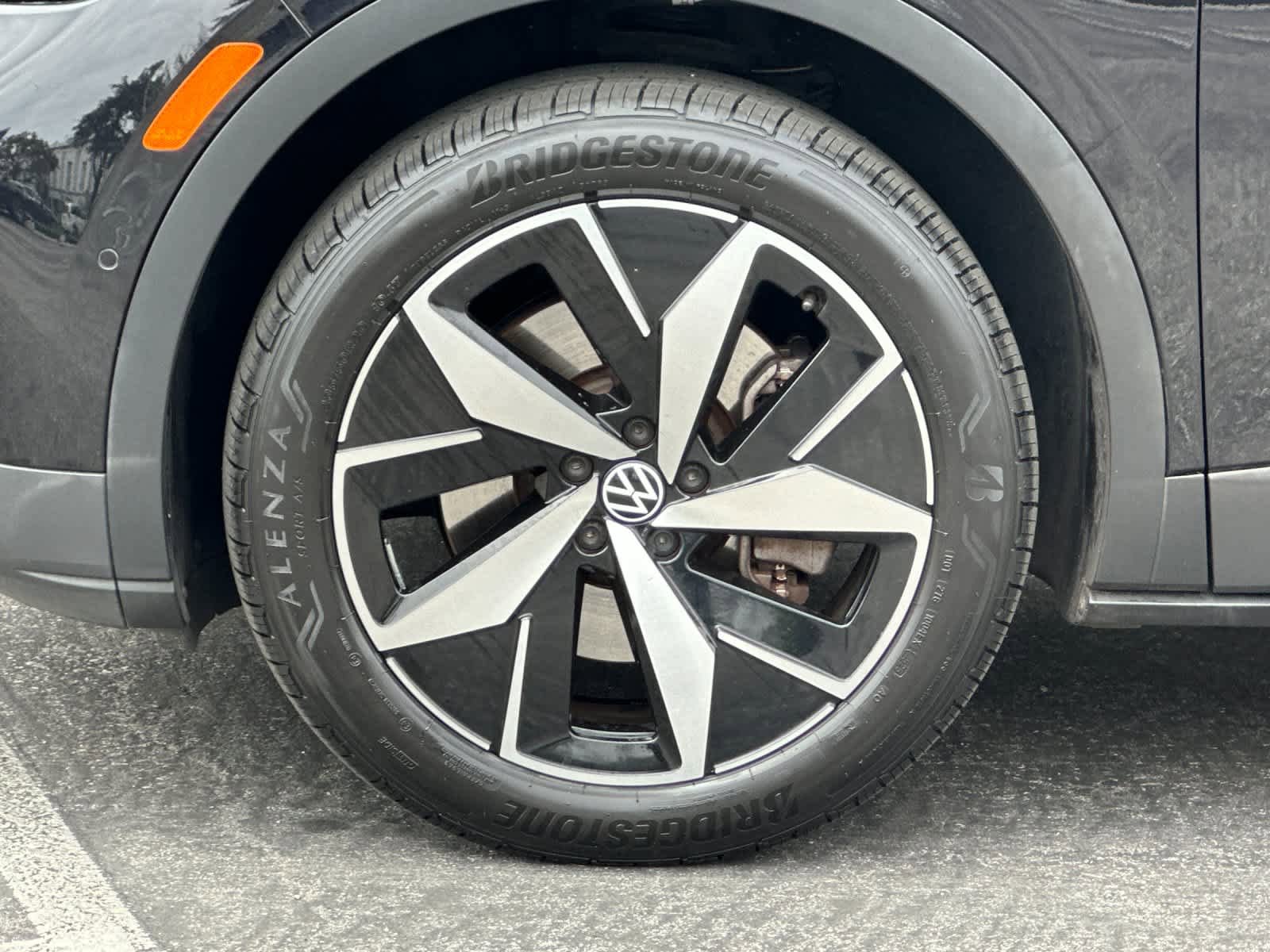 Used 2023 Volkswagen ID.4 Pro S AWD/4WD image 27