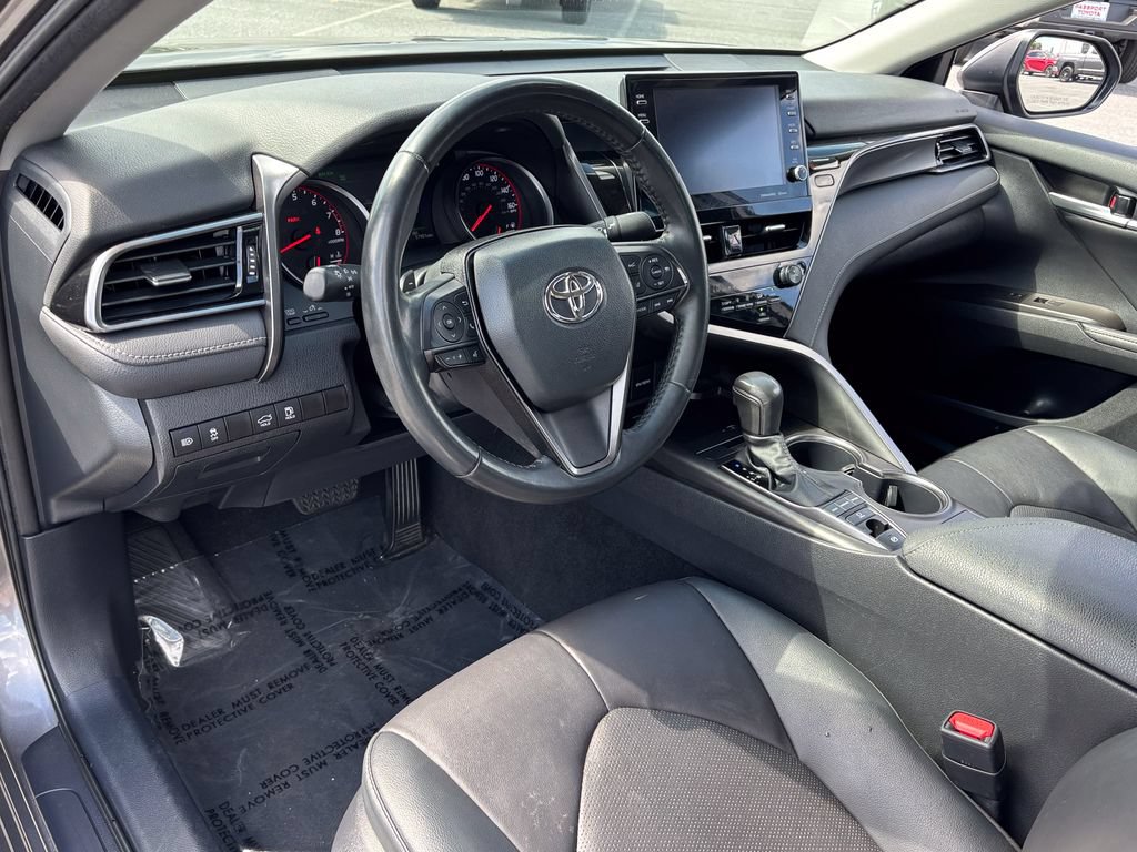 Used 2024 Toyota Camry XSE FWD image 17