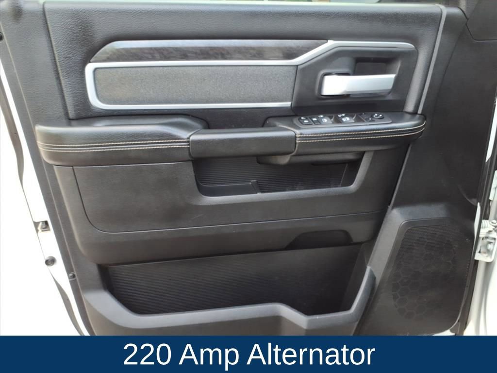 Used 2022 RAM 2500 Big Horn w/ Night Edition AWD/4WD image 20