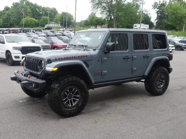 Used 2024 Jeep Wrangler Unlimited Rubicon AWD/4WD image 9