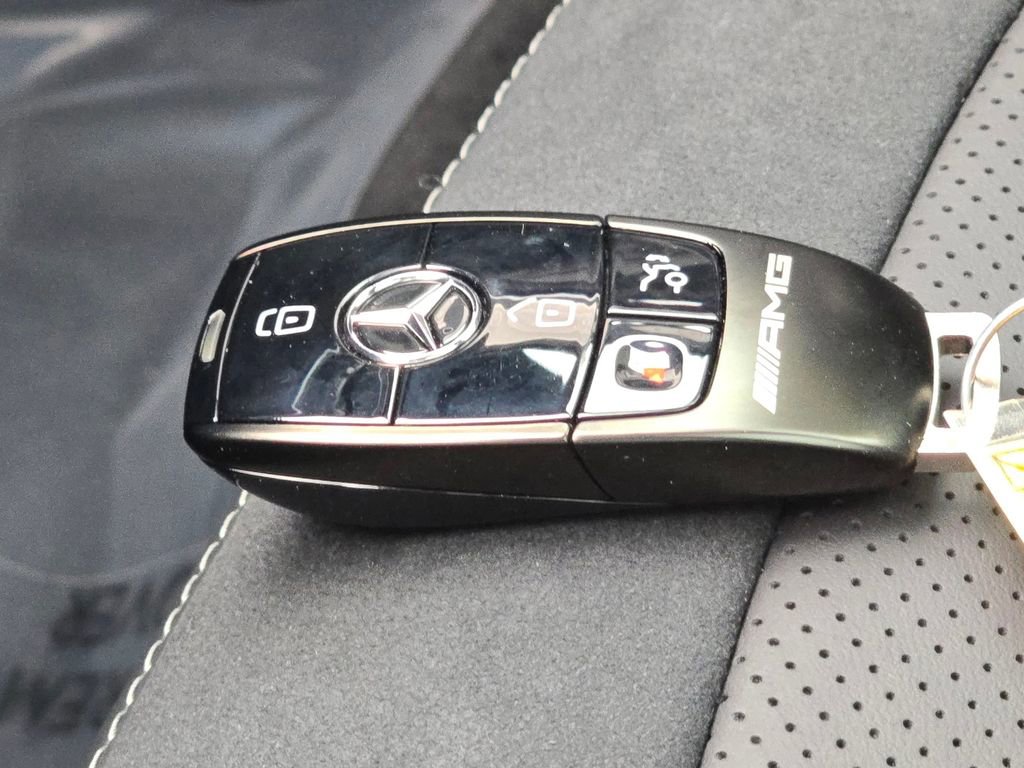 New 2026 Mercedes-Benz GLE 63 AMG S image 40