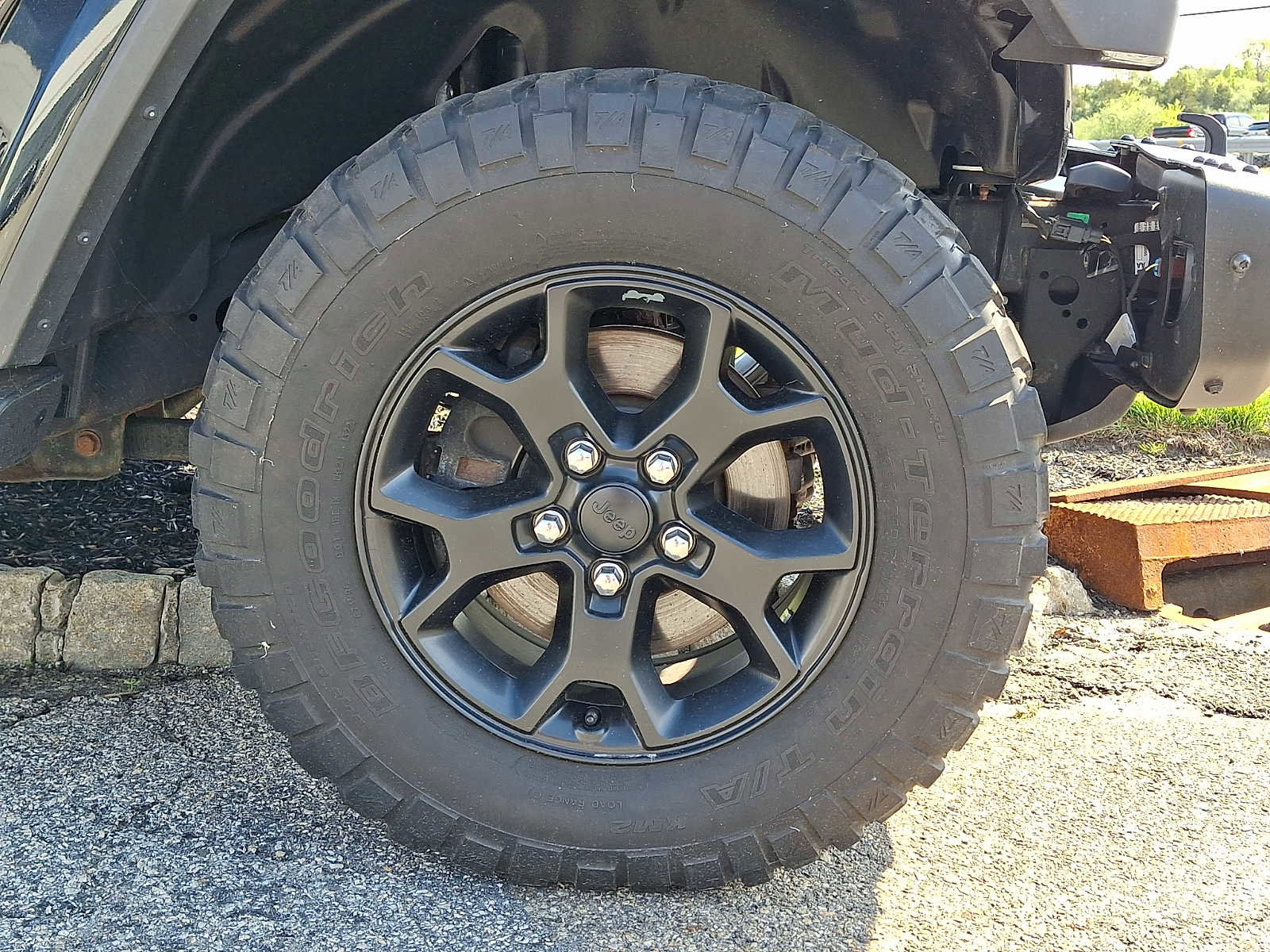 Used 2019 Jeep Wrangler Unlimited Sahara w/ Quick Order Package 24M Moab AWD/4WD image 8