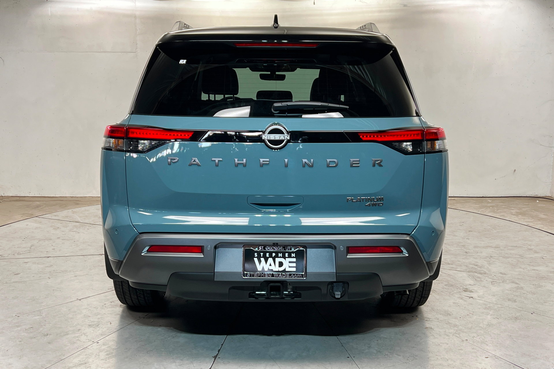 New 2026 Nissan Pathfinder Platinum image 4