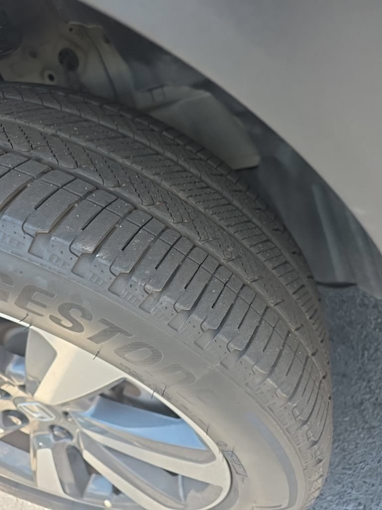 Used 2023 Honda Pilot Touring image 13