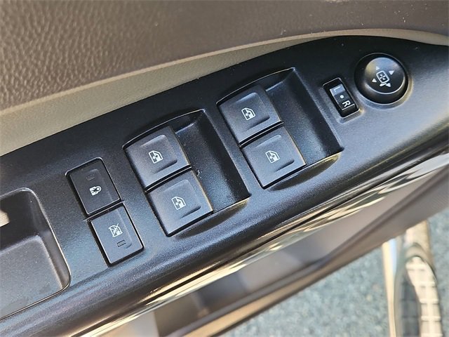 Used 2020 GMC Canyon SLT w/ Driver Alert Package image 21