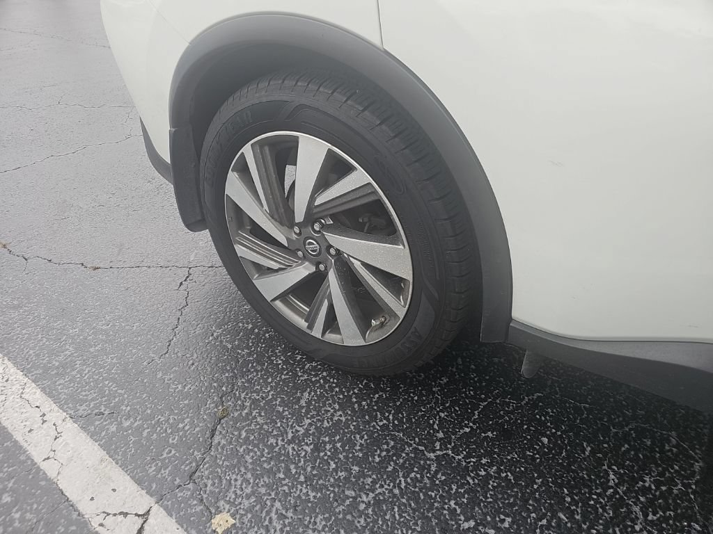 Used 2019 Nissan Murano SL w/ Cargo Package FWD image 10