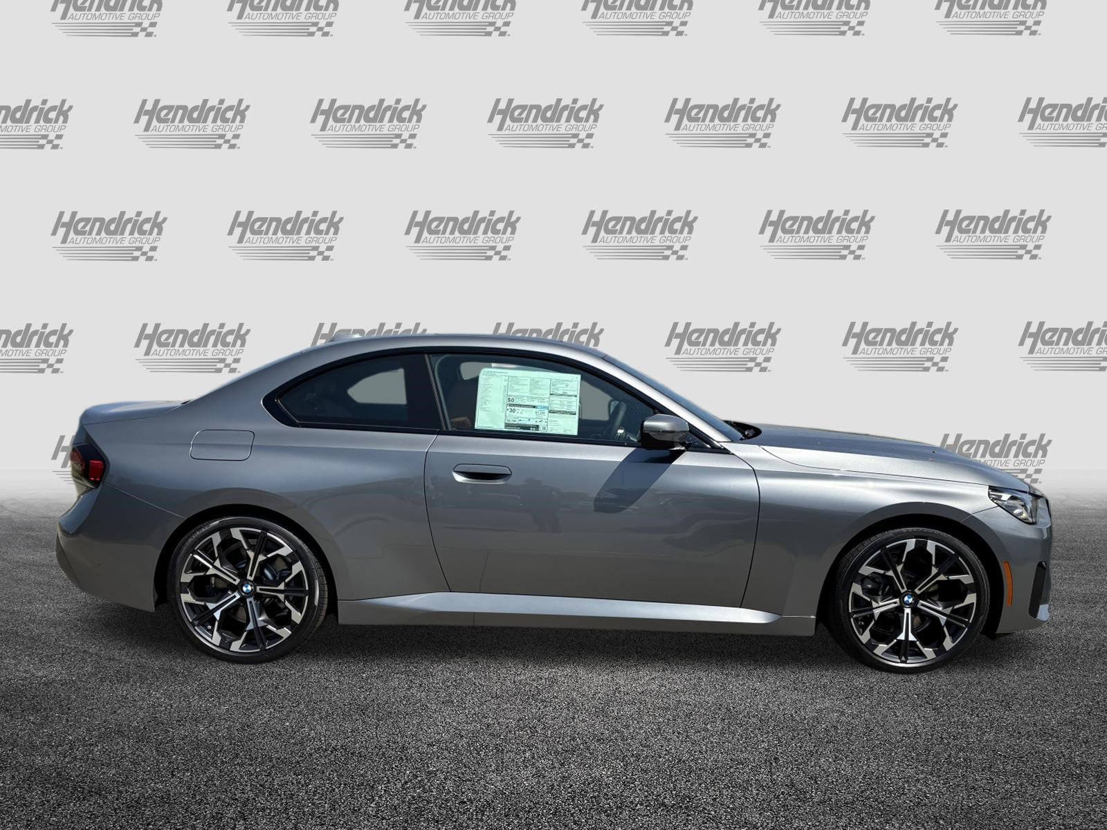 Used 2025 BMW 230i Coupe w/ Premium Package RWD image 10