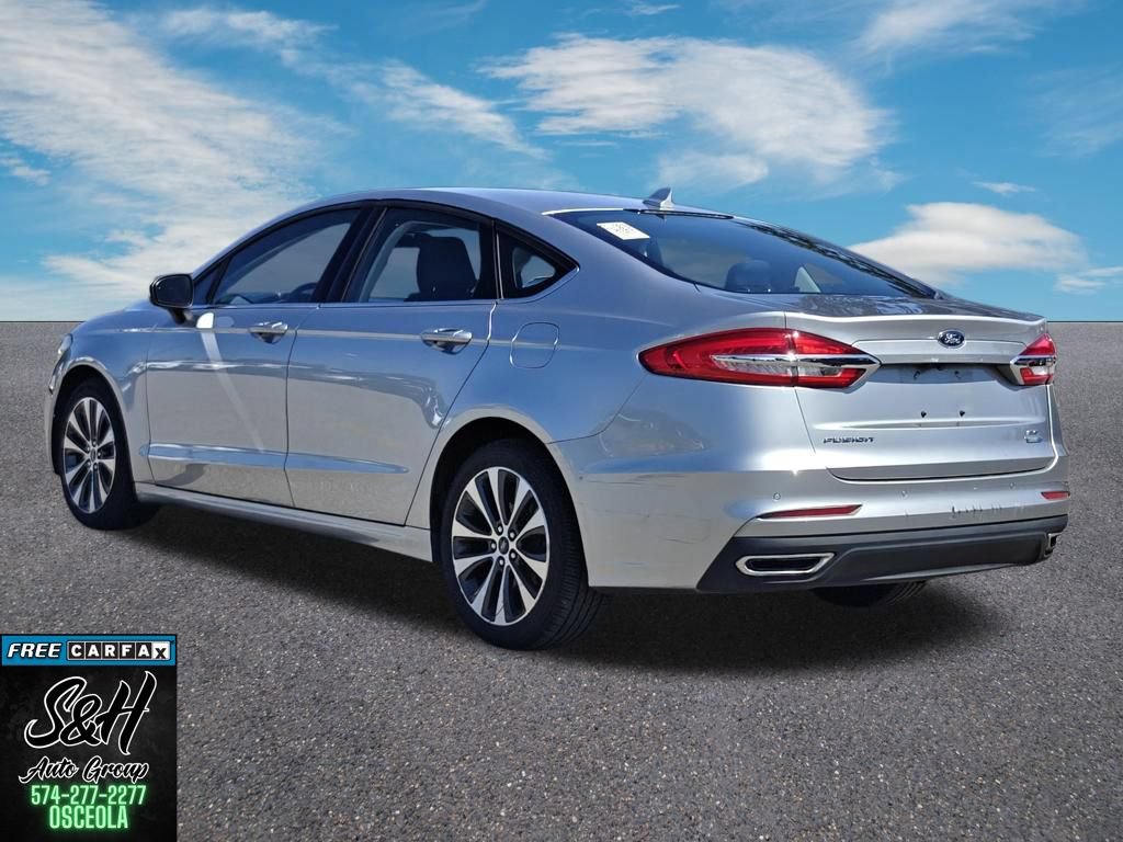 Used 2020 Ford Fusion SE AWD/4WD image 14