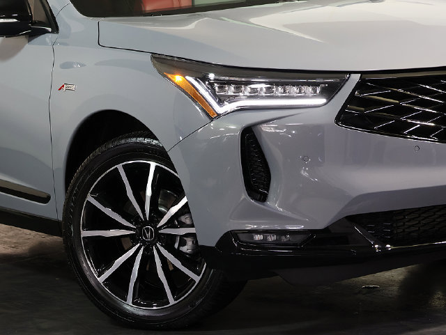 Certified 2026 Acura RDX w/ Advance Package AWD/4WD image 8