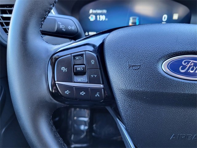 Used 2023 Ford Escape Platinum w/ Premium Technology Package image 8