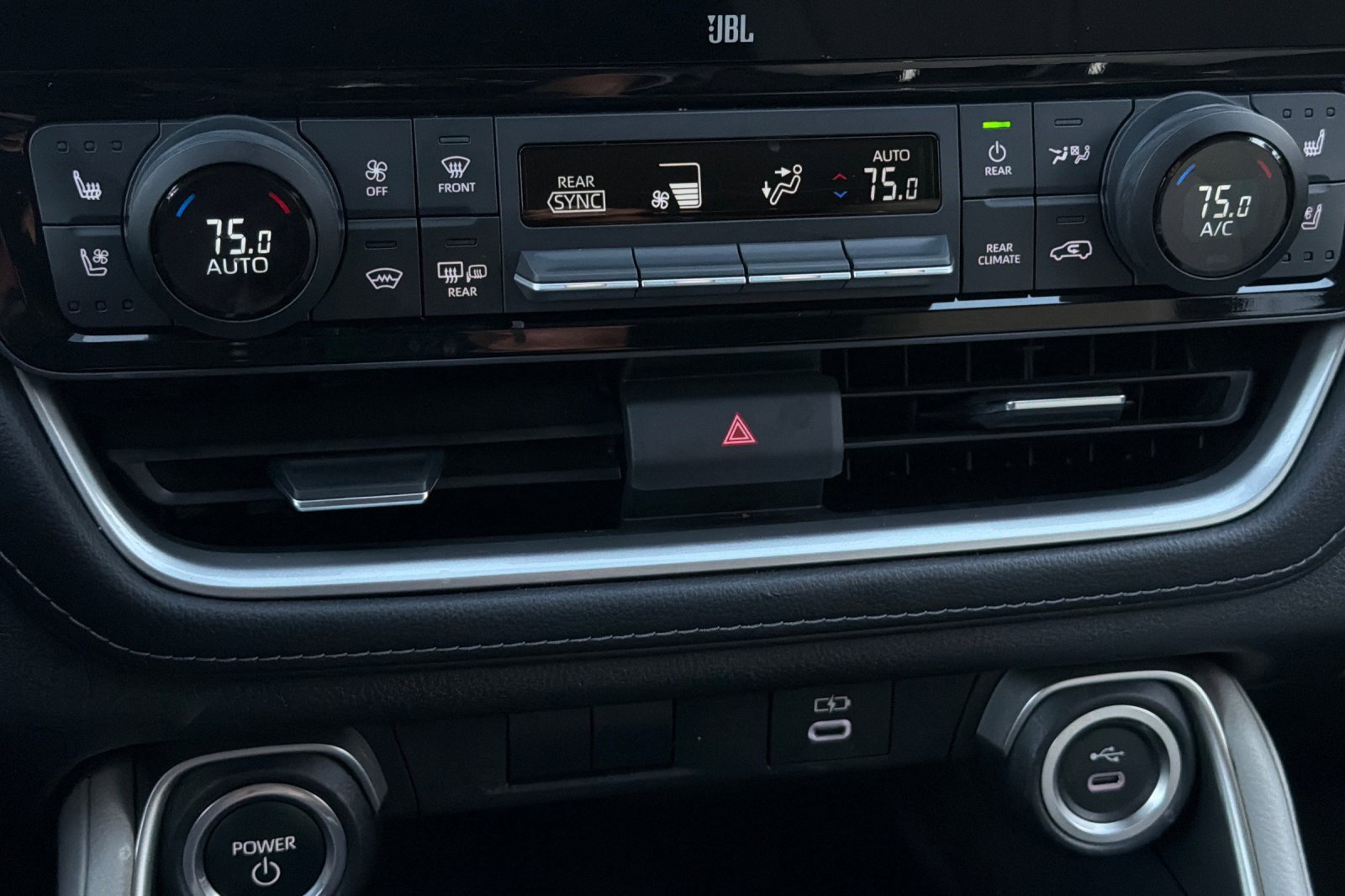 Used 2024 Toyota Grand Highlander Limited image 30