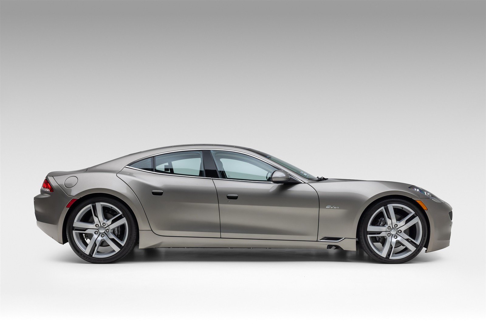 Used 2012 Fisker Karma EcoSport RWD image 9