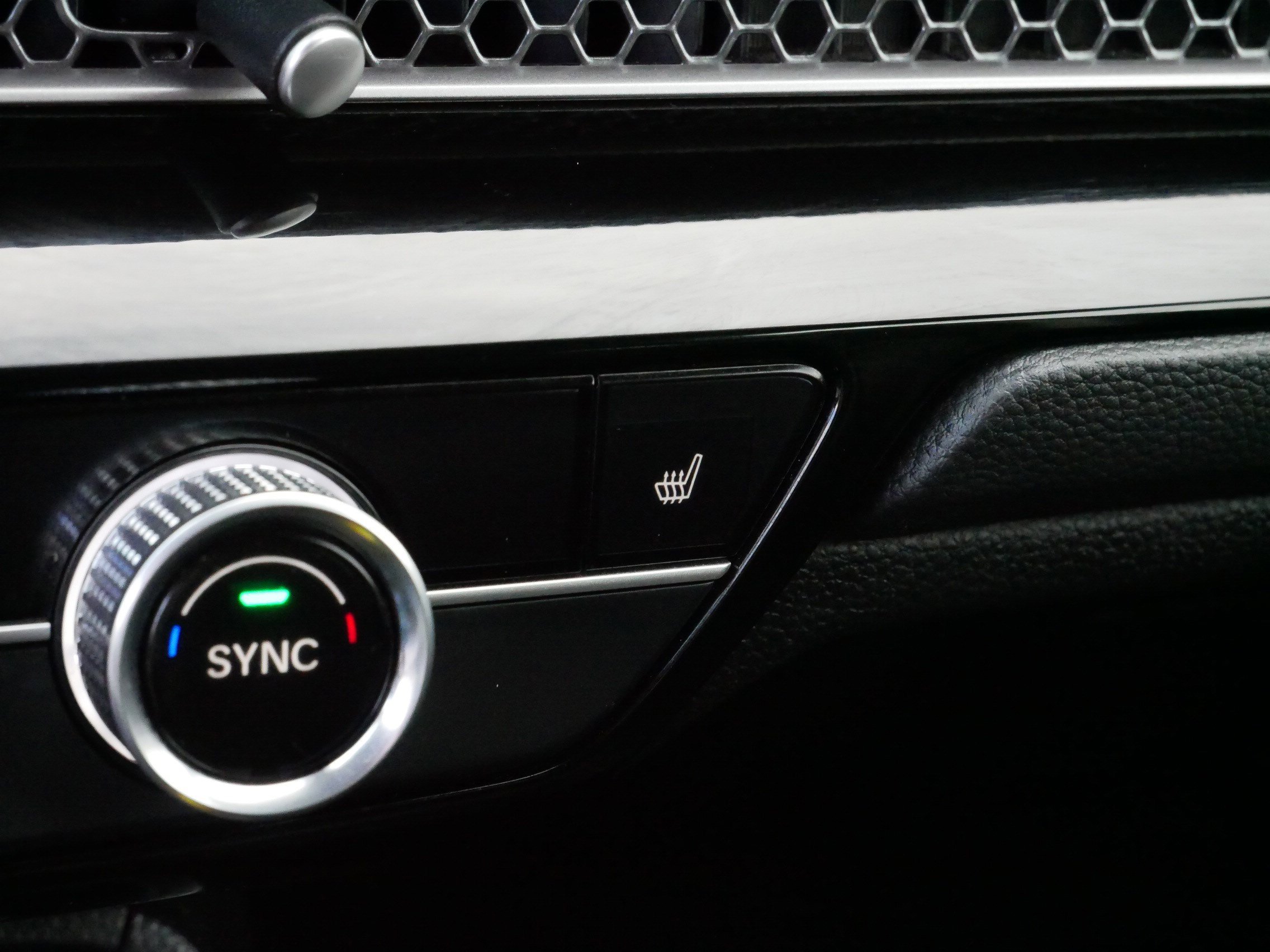 Used 2023 Honda Civic EX-L image 30