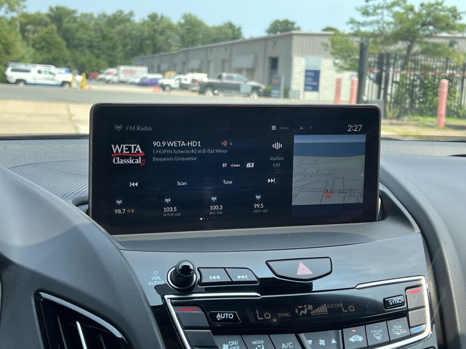 Used 2019 Acura RDX AWD w/ Advance Package image 38