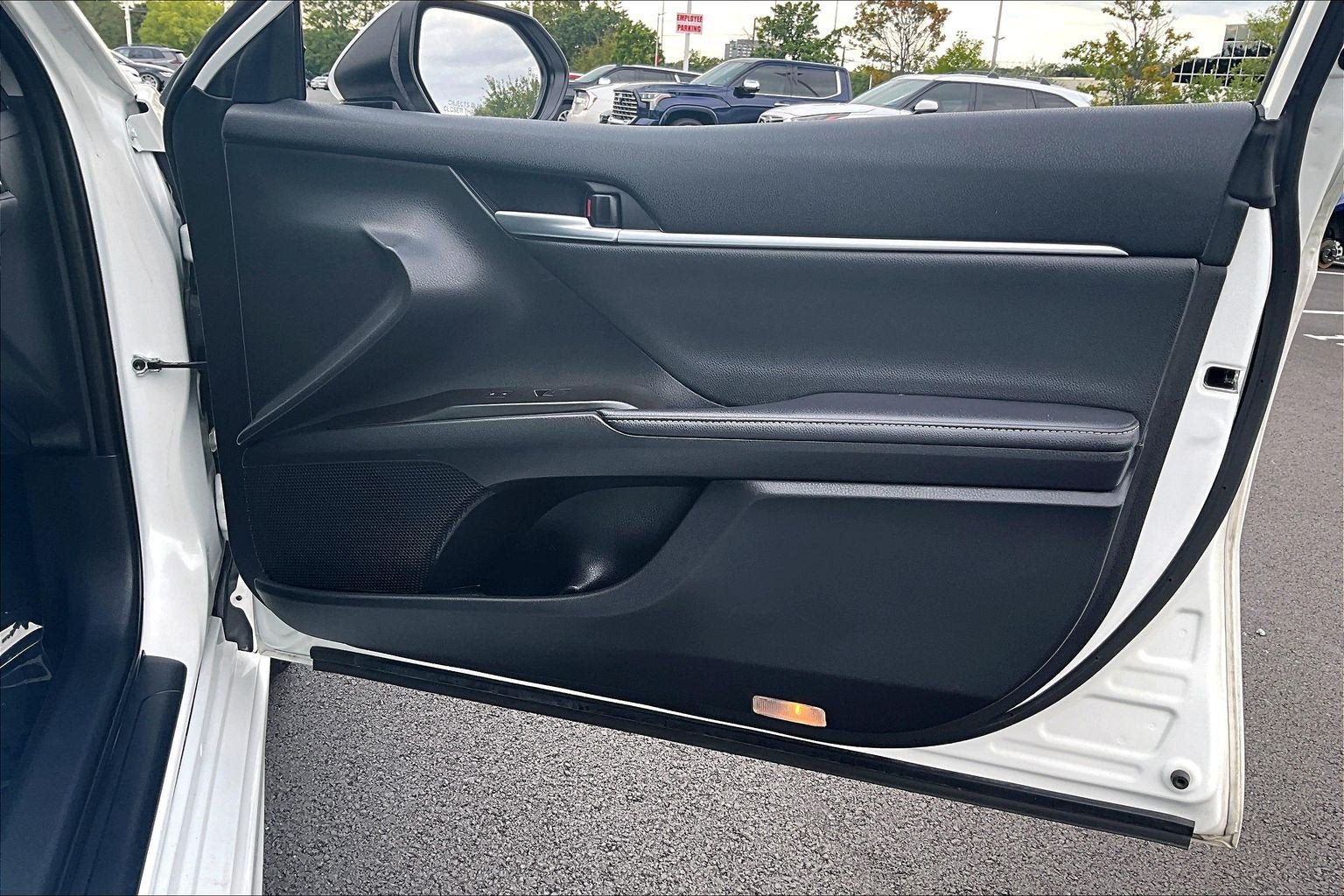 Used 2023 Toyota Camry XSE FWD image 22